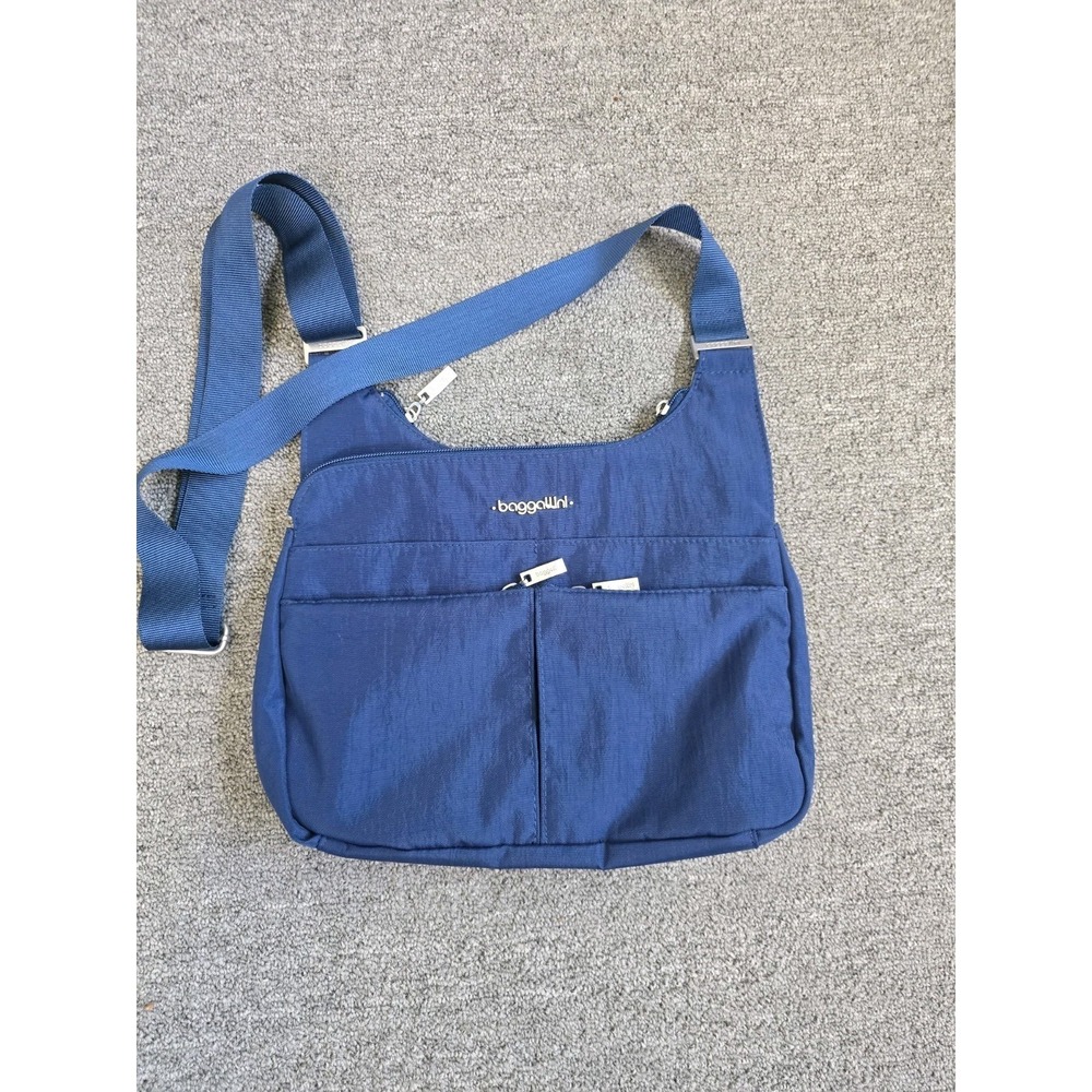 Baggallini Blue Shoulder Bag Adjustable Strap Outer Pockets Zipper Accents Women